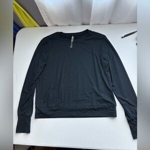 Women’s small Lukka Lux long‎ sleeve shirt